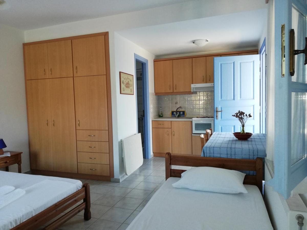 Blue House Aparthotel Αχερούνες Εξωτερικό φωτογραφία